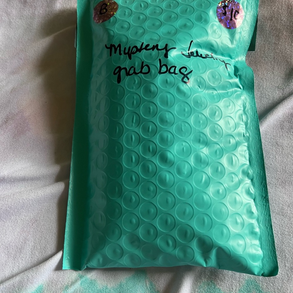 Mystery Bracelets Grab Bag (1 Available)
